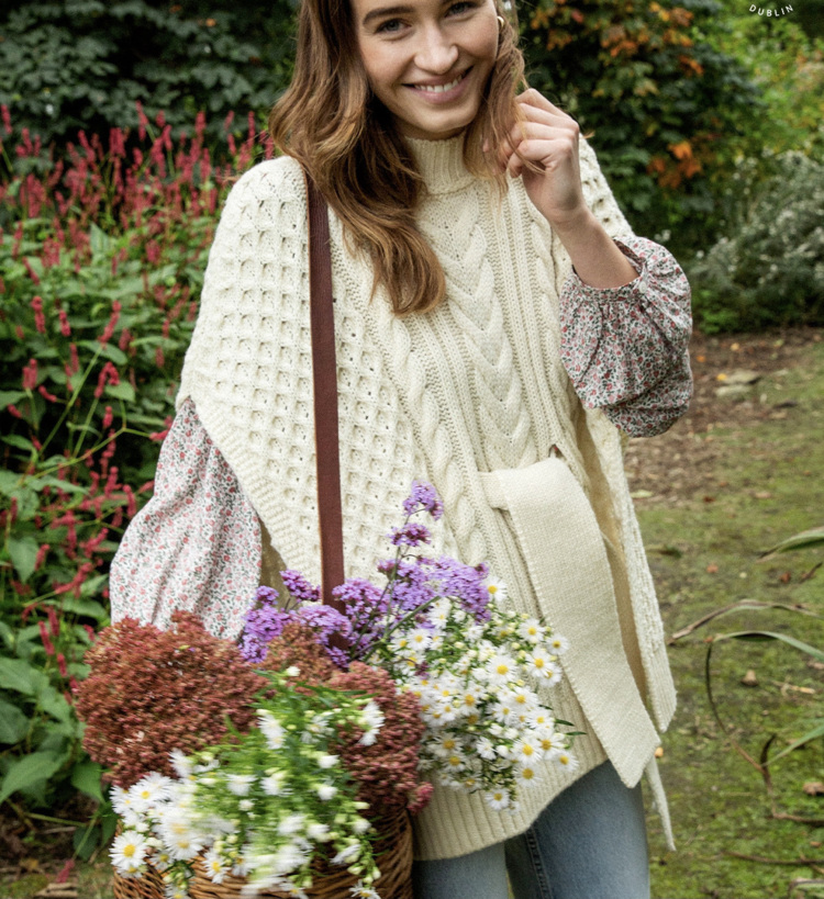 The Blossoms Collection Poncho Crocus
