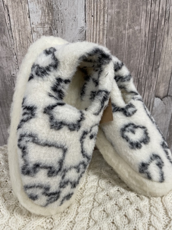 Pyjamas Chaussons Chaussettes Siberian Slippers - Sheep Print