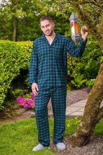 Pyjama chaud traditionnel irlandais en flanelle